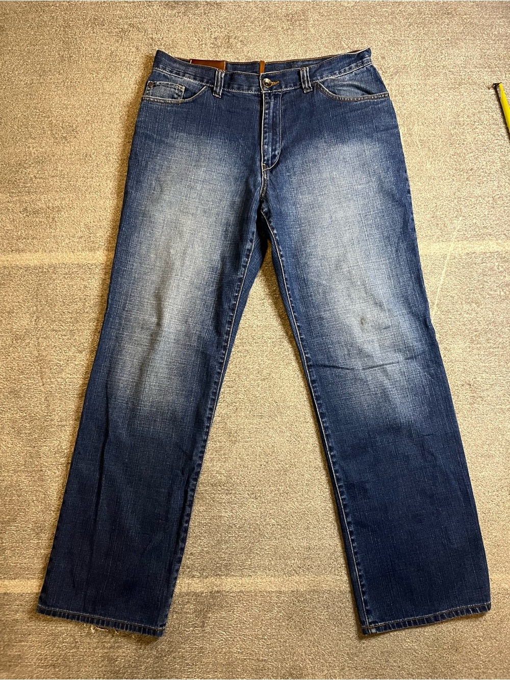 Timberland Men's Faded Indigo Straight Jeans distressed size 33x32 Hiphop baggy